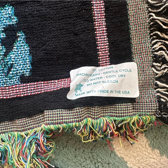 The Who Blanket and VIP items - Picture 7 of 8